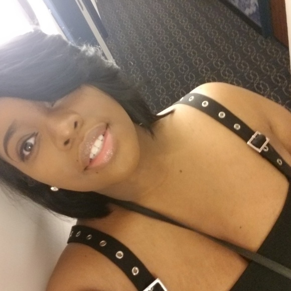 Black detailed dress - Picture 1 of 1